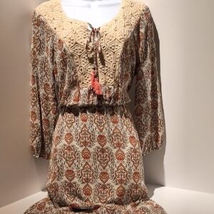 DR2 Maxi Dress Semi-Sheer Orange Cream Floral Crochet Detail Under Slip Medium